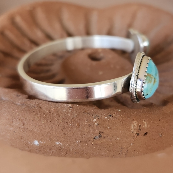 Native American Sterling Silver Turquoise Floating Heart Open Cuff Bracelet - Picture 2 of 7